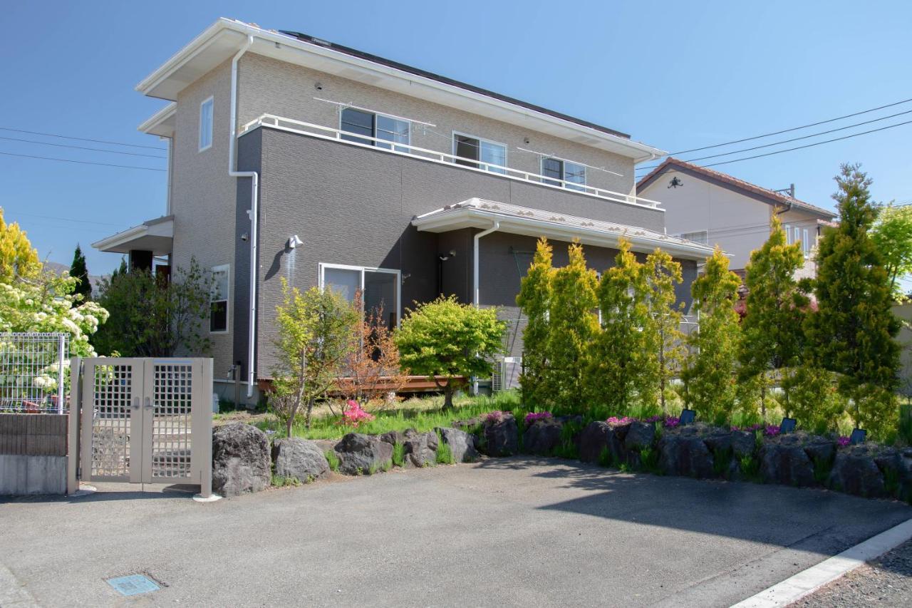 Guesthouse　You&I Fujikawaguchiko Eksteriør billede
